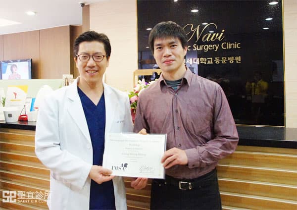 黃承翔醫師至韓國首爾參與Dysport技術經驗交流